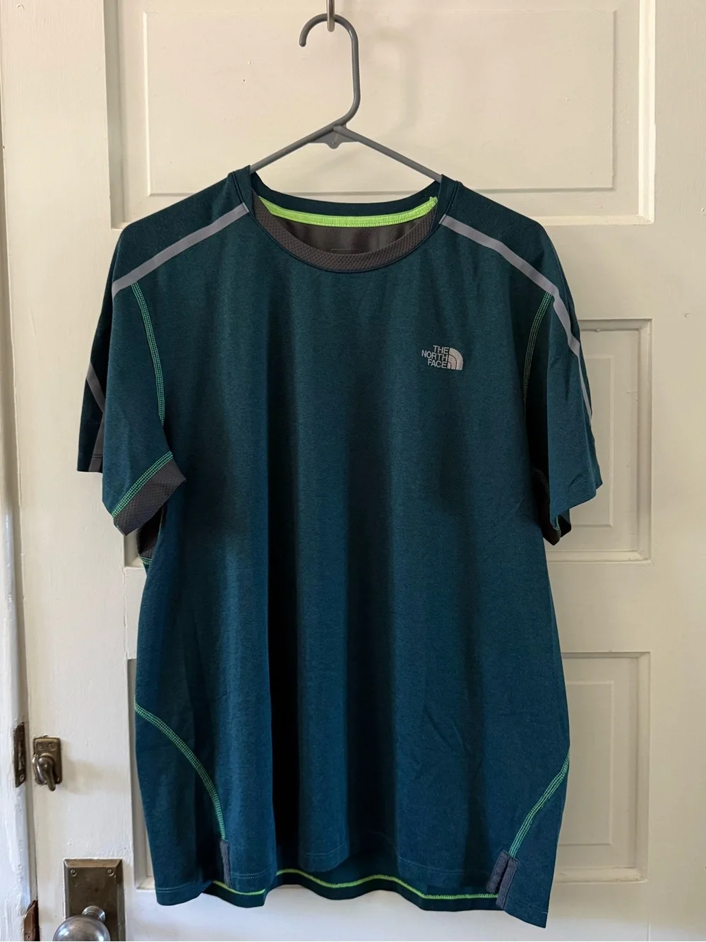 The North Face Men’s Kilowatt Crew Short Sleeve Shirt - L